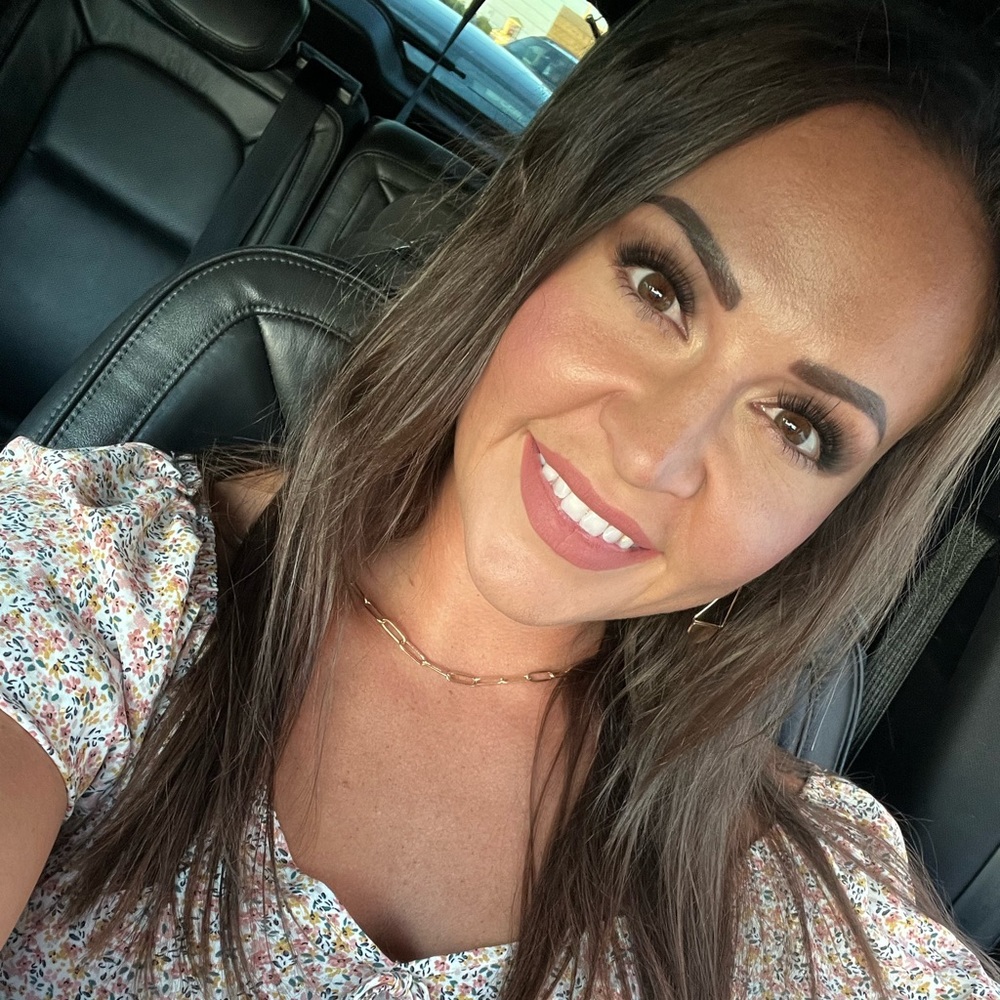 Meet your Posher, Brittany